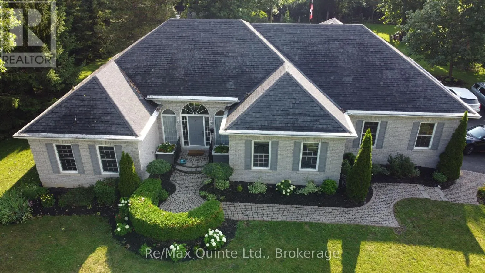 35 PENNY LANE
