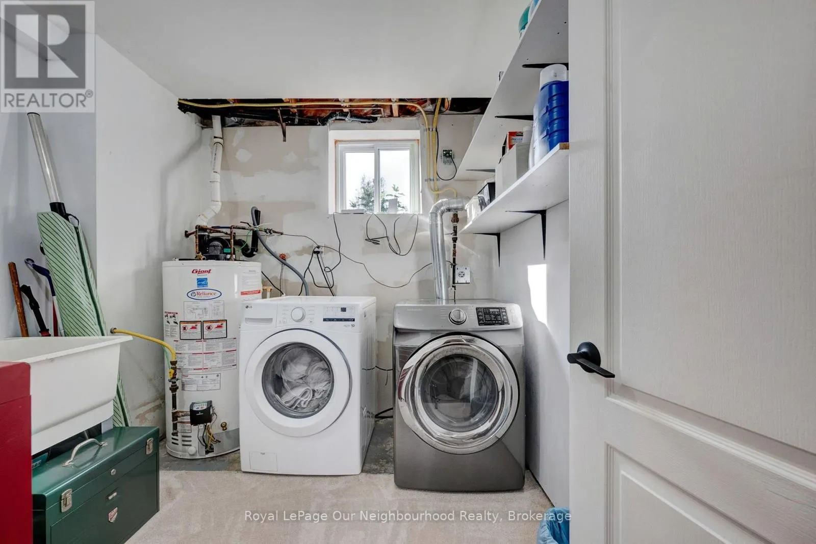 78 PONTYPOOL ROAD