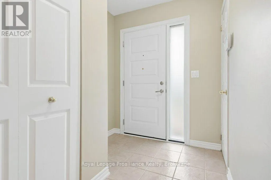 20 - 351 CANNIFTON ROAD N #20