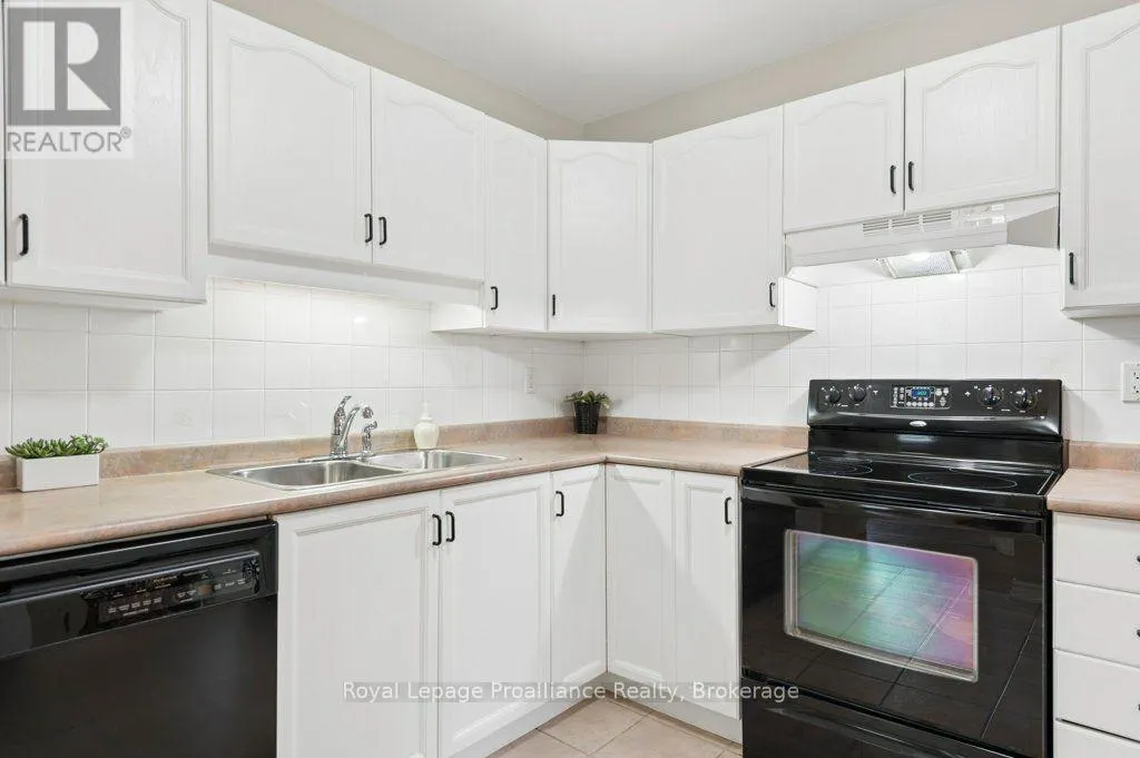 20 - 351 CANNIFTON ROAD N #20