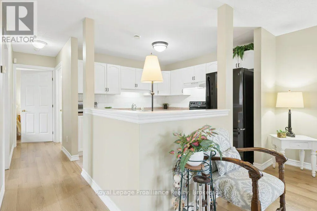 20 - 351 CANNIFTON ROAD N #20