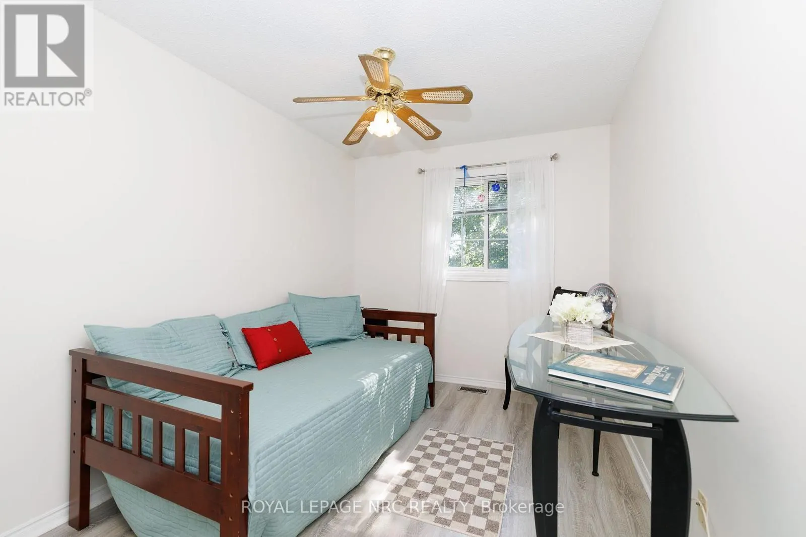 15 - 6910 KALAR ROAD #15