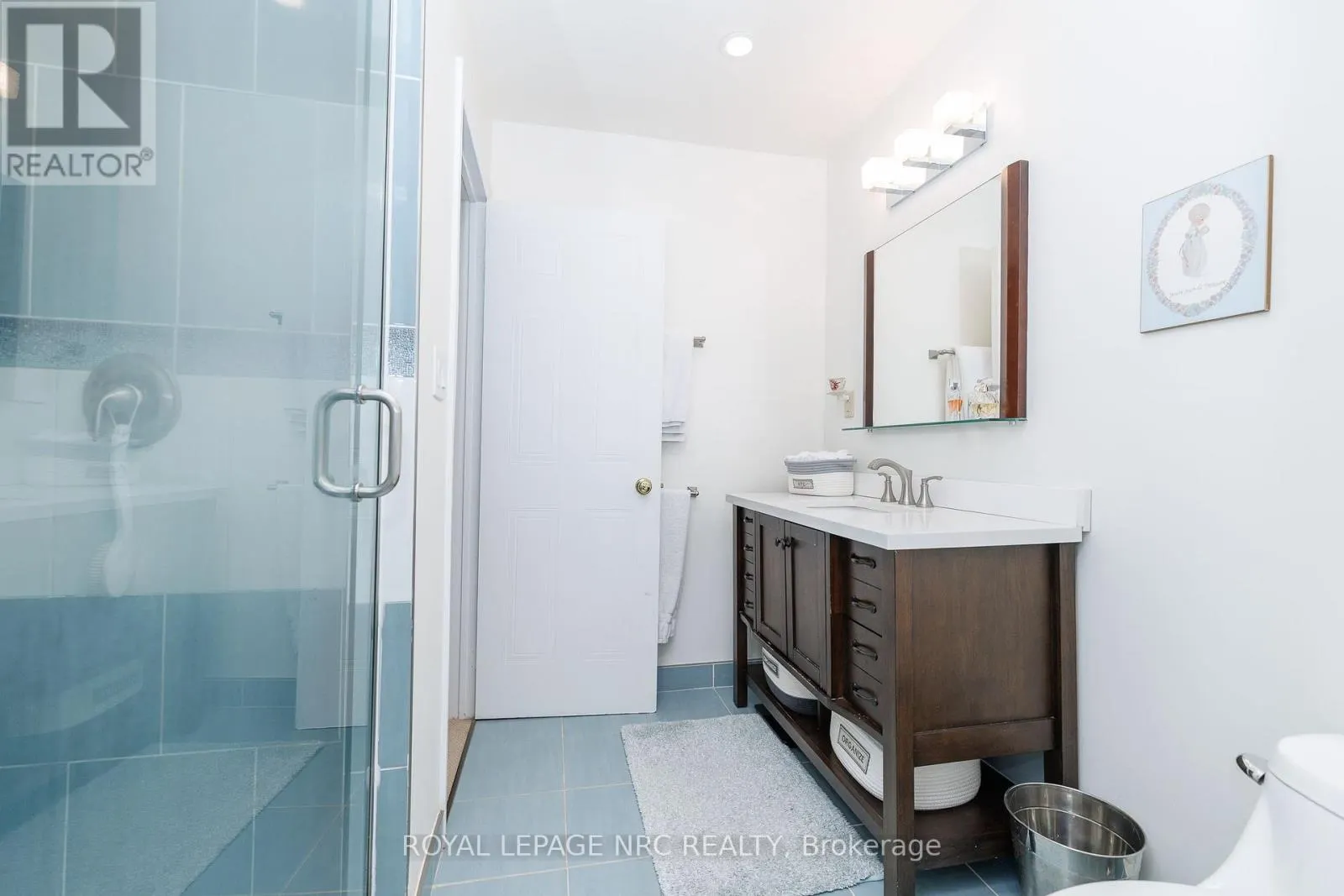 15 - 6910 KALAR ROAD #15