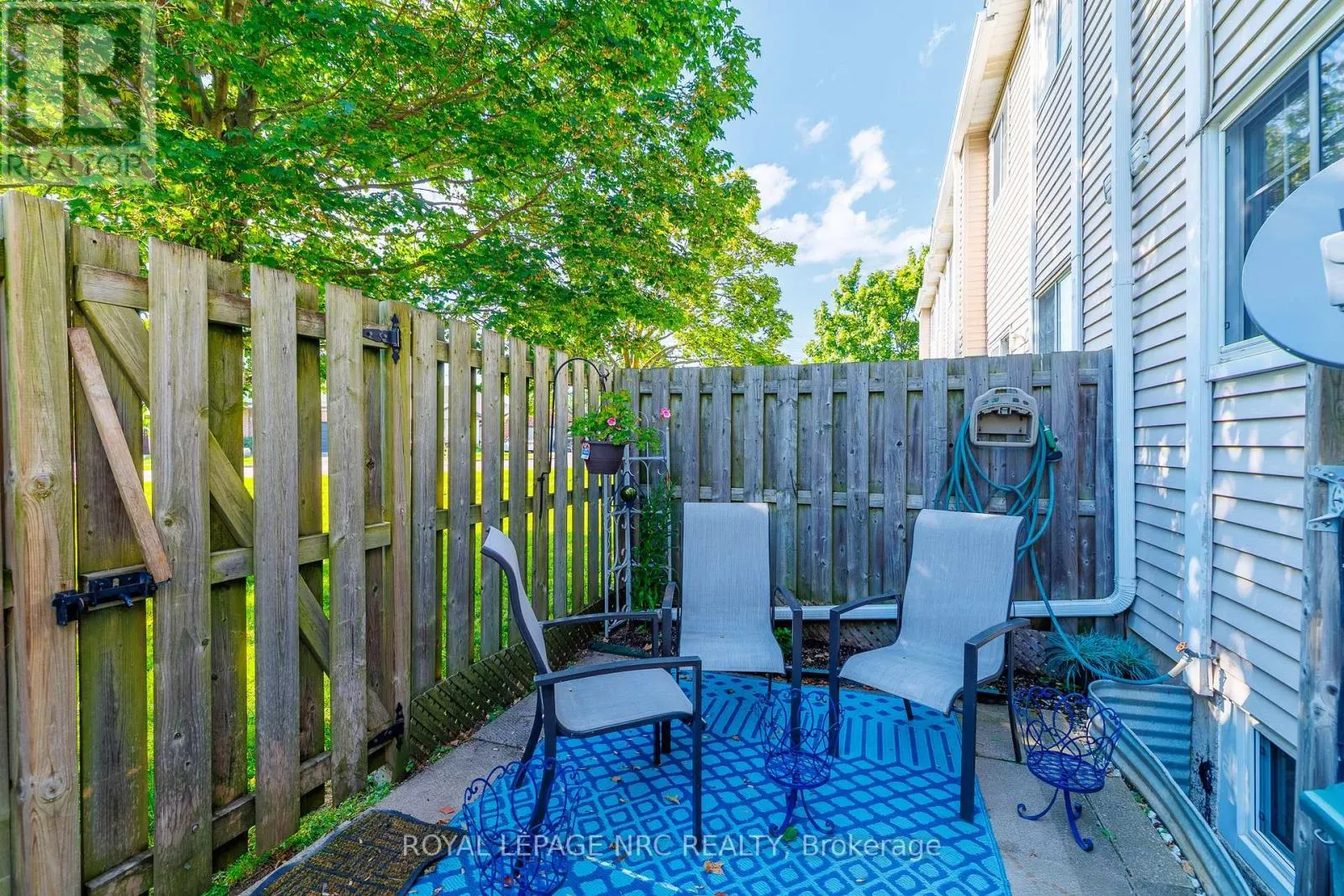 15 - 6910 KALAR ROAD #15