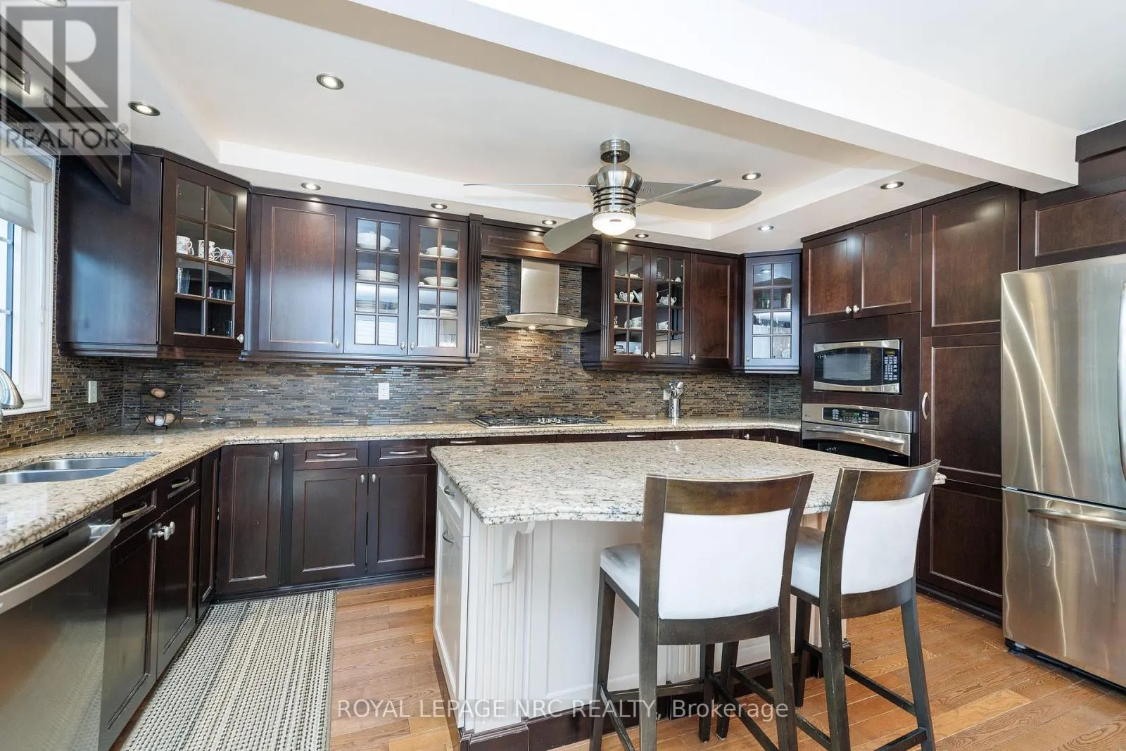 15 - 6910 KALAR ROAD #15