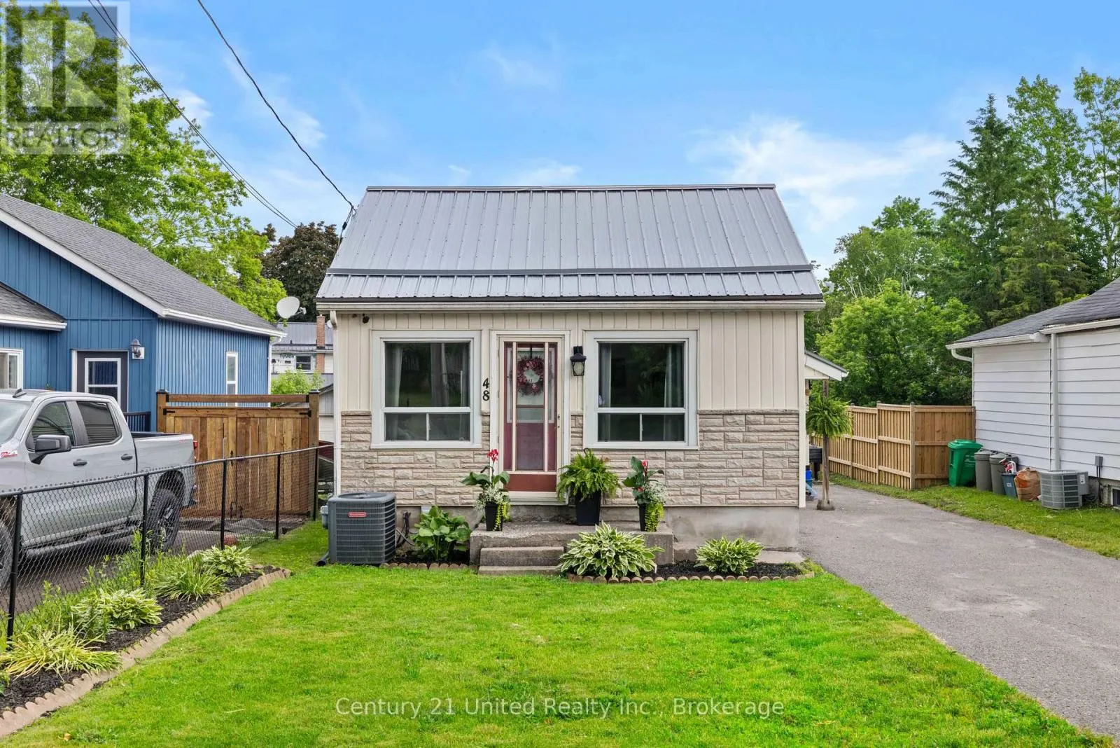 48 LEAHYS LANE