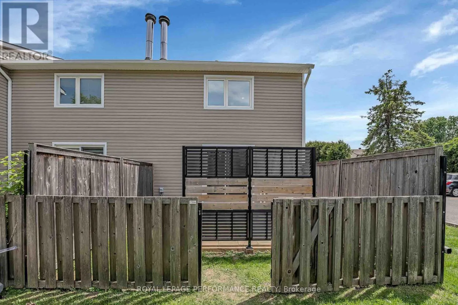 A - 1780 LAMOUREUX DRIVE