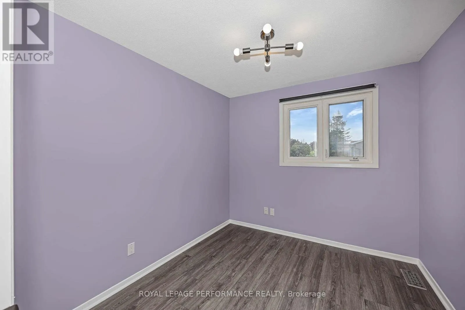A - 1780 LAMOUREUX DRIVE
