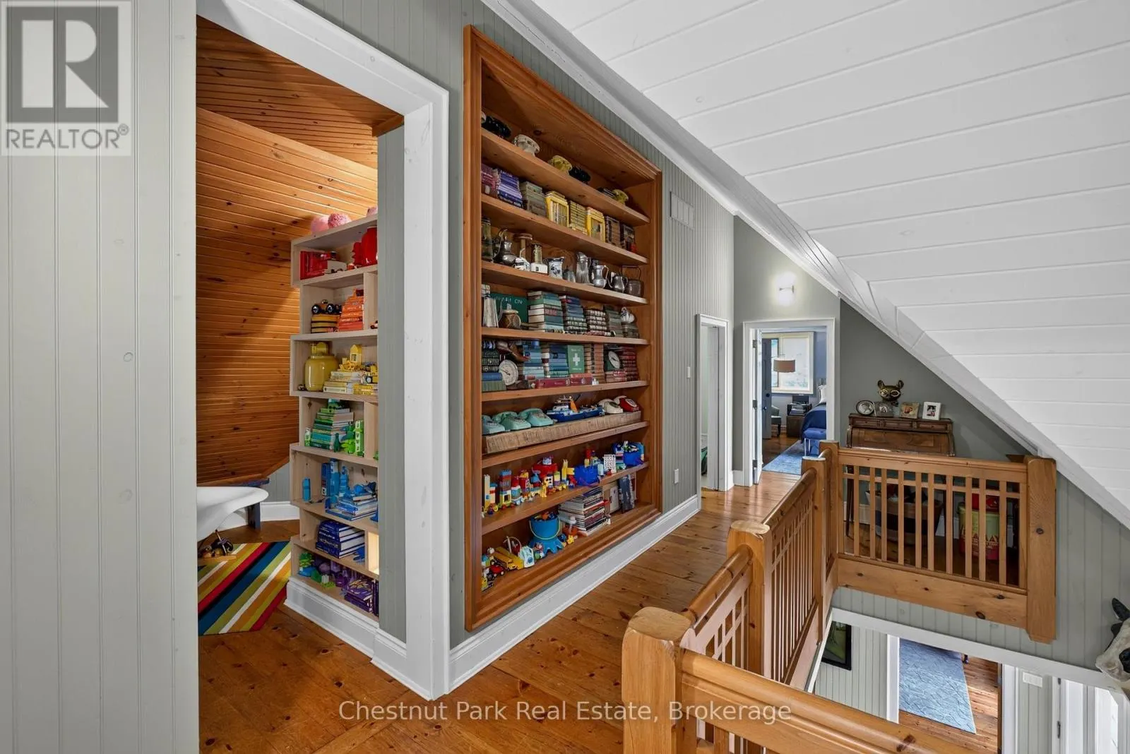 1018 PINE RIDGE ROAD