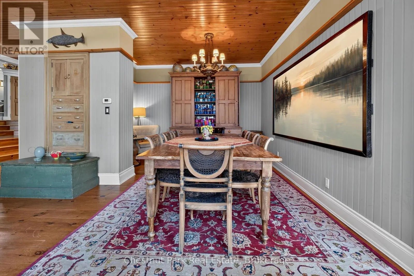 1018 PINE RIDGE ROAD