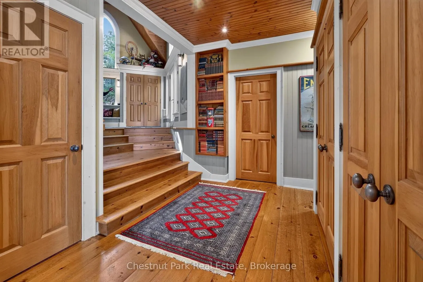 1018 PINE RIDGE ROAD