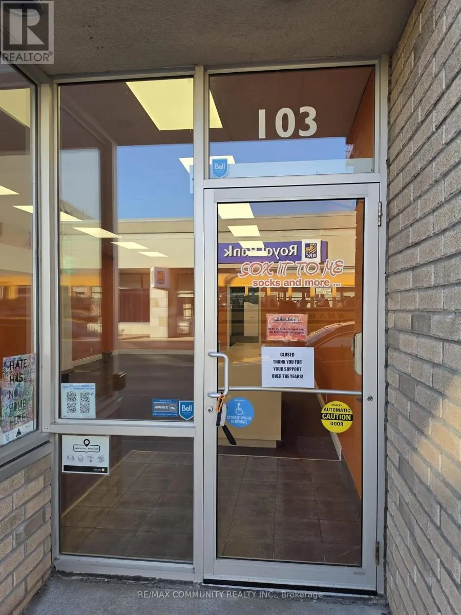 103 DUNDAS STREET E
