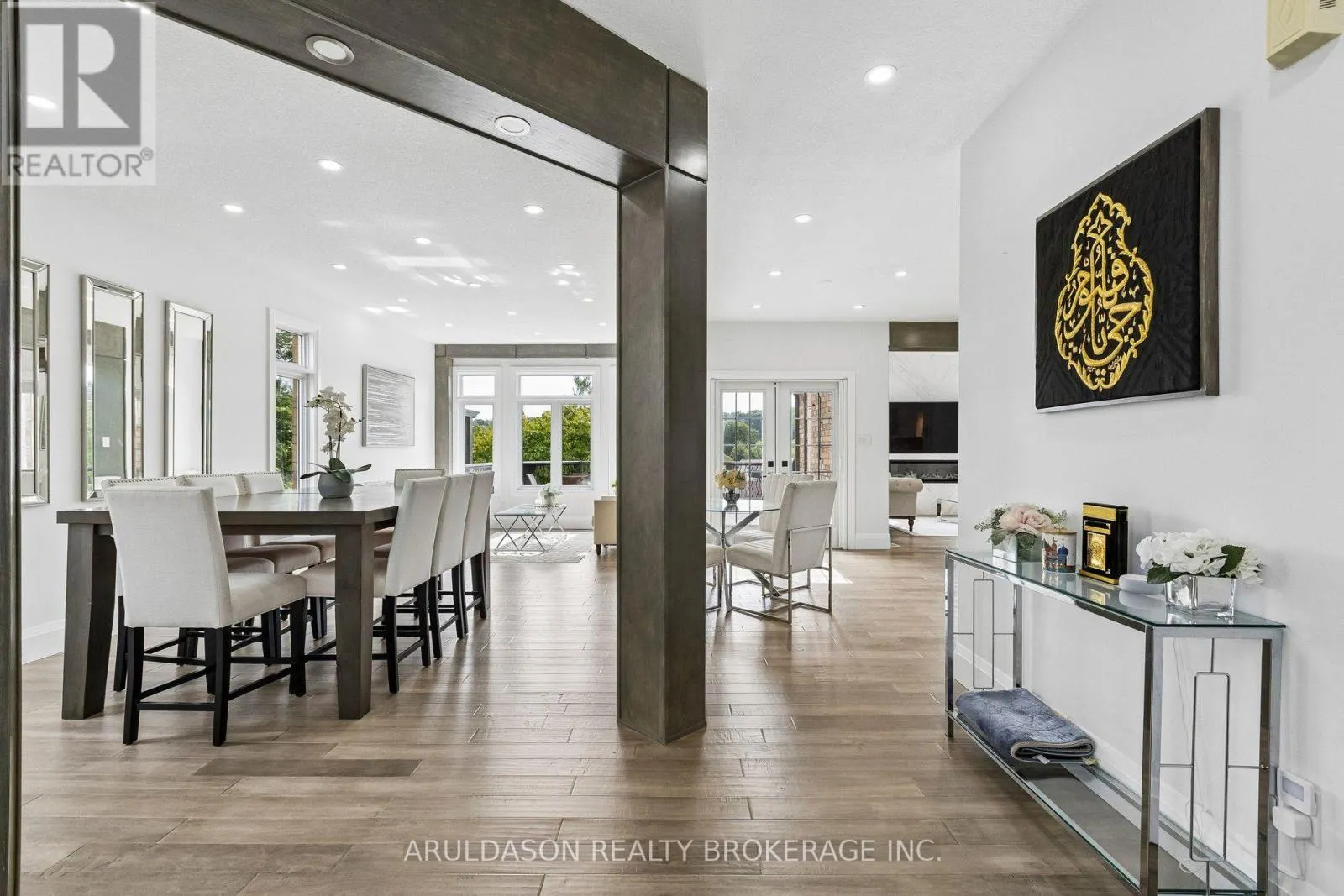 827 GREY ALDER COURT