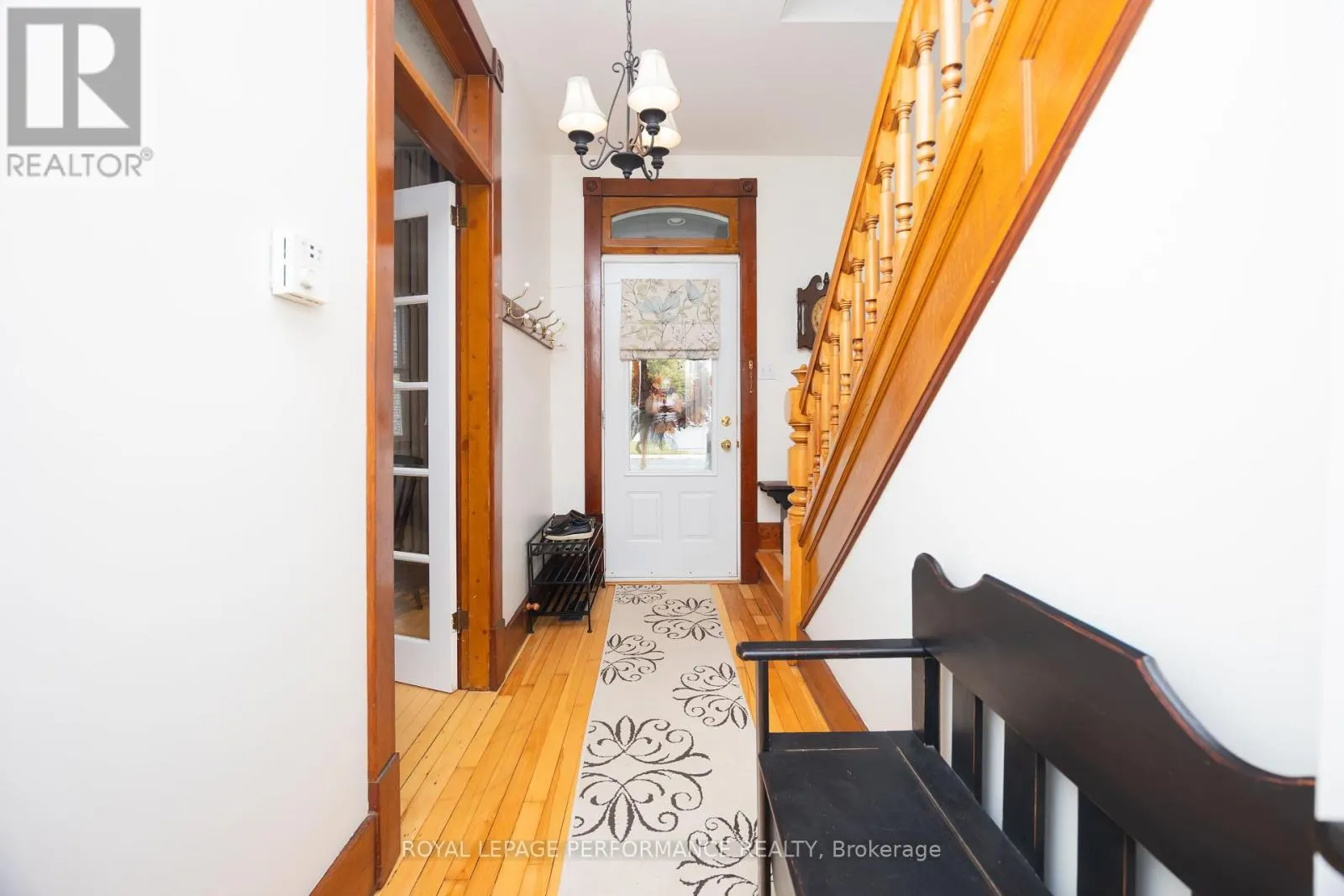 174 MAIN STREET S