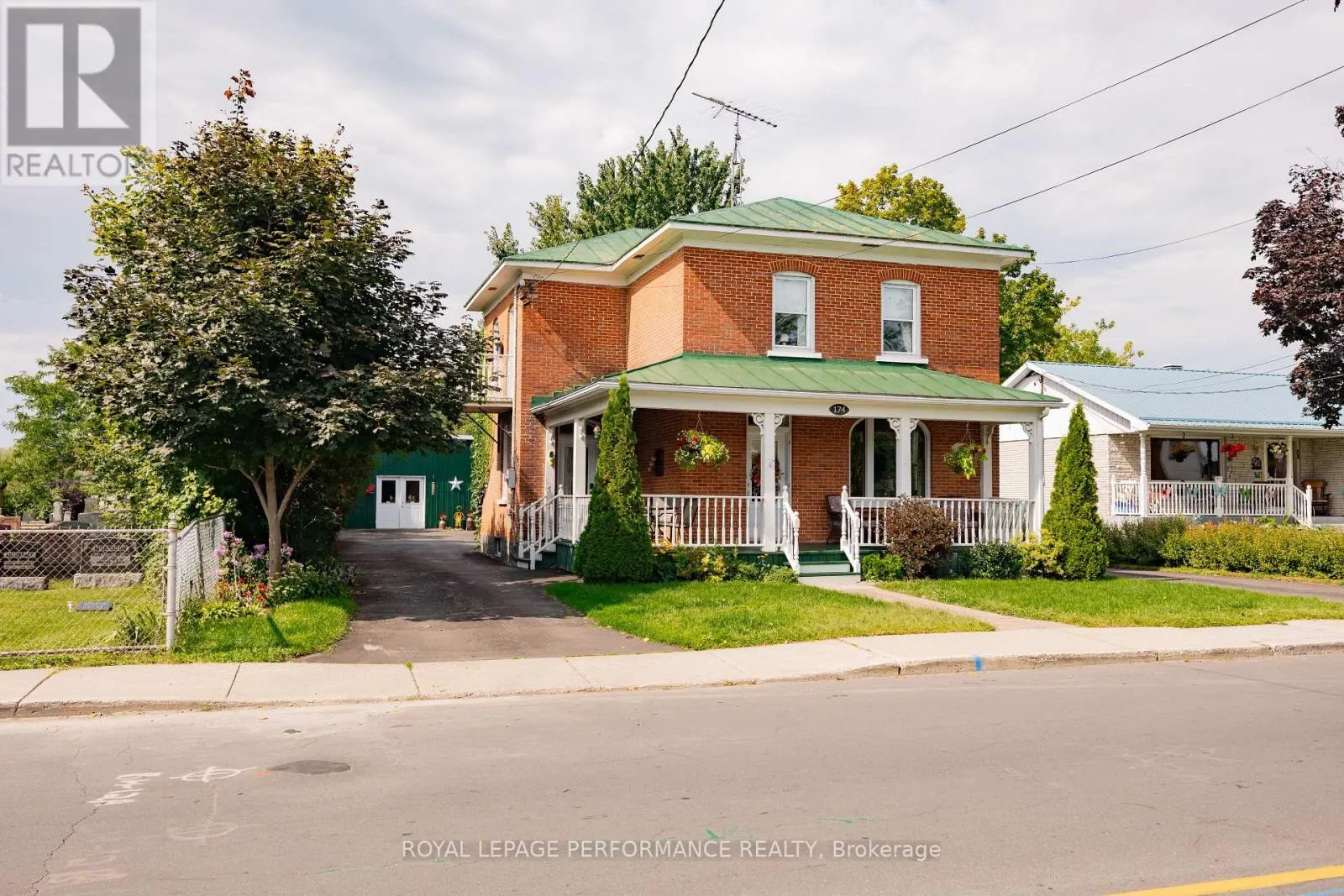 174 MAIN STREET S