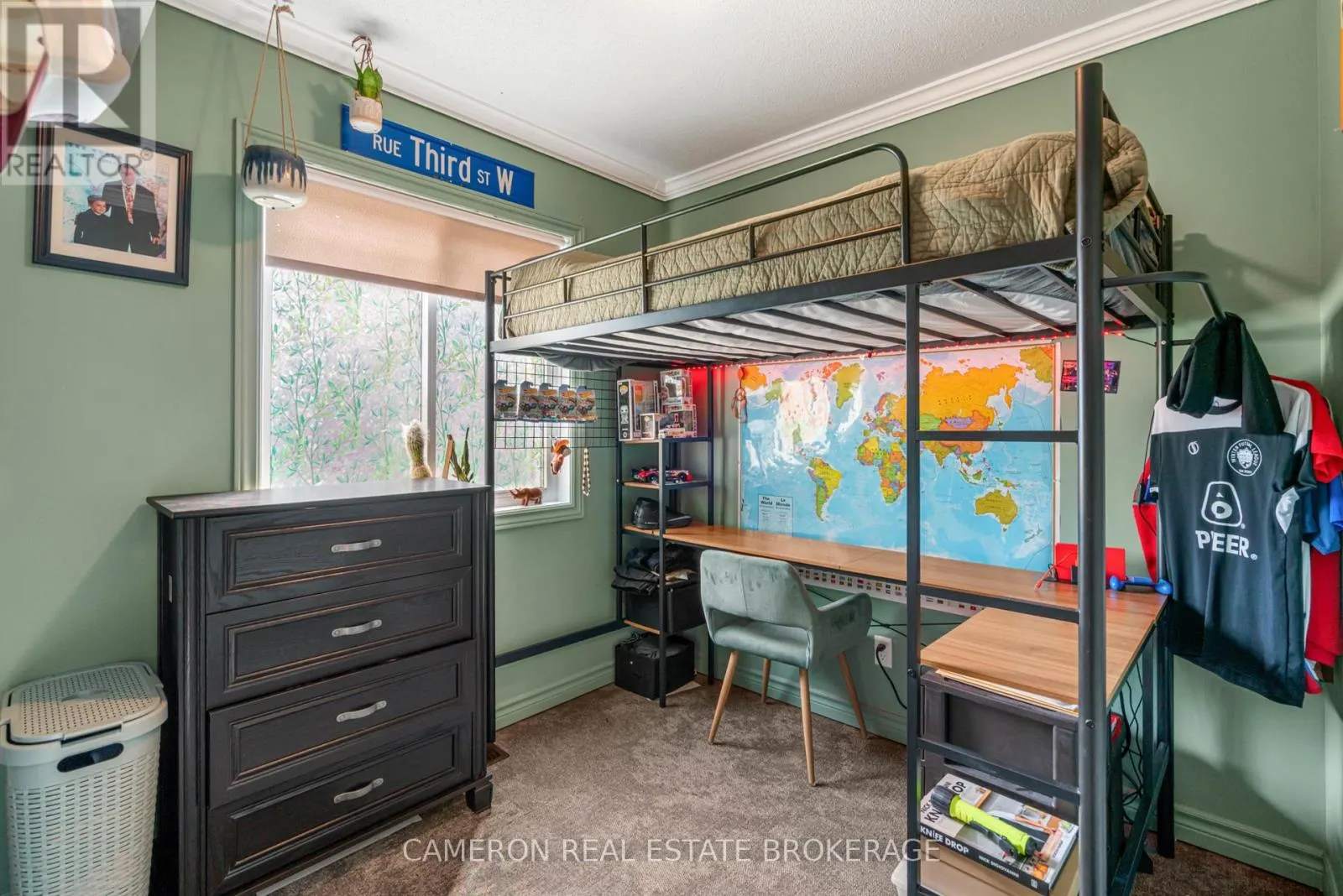327 CLARKE AVENUE