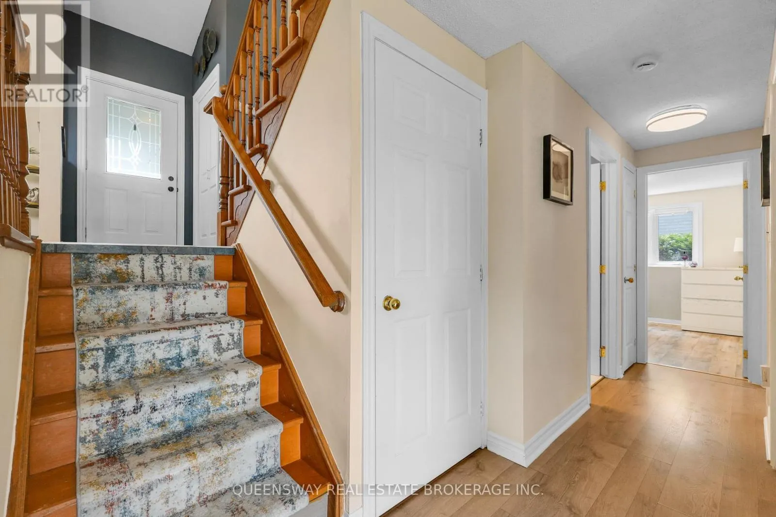 46 GREENWICH DRIVE