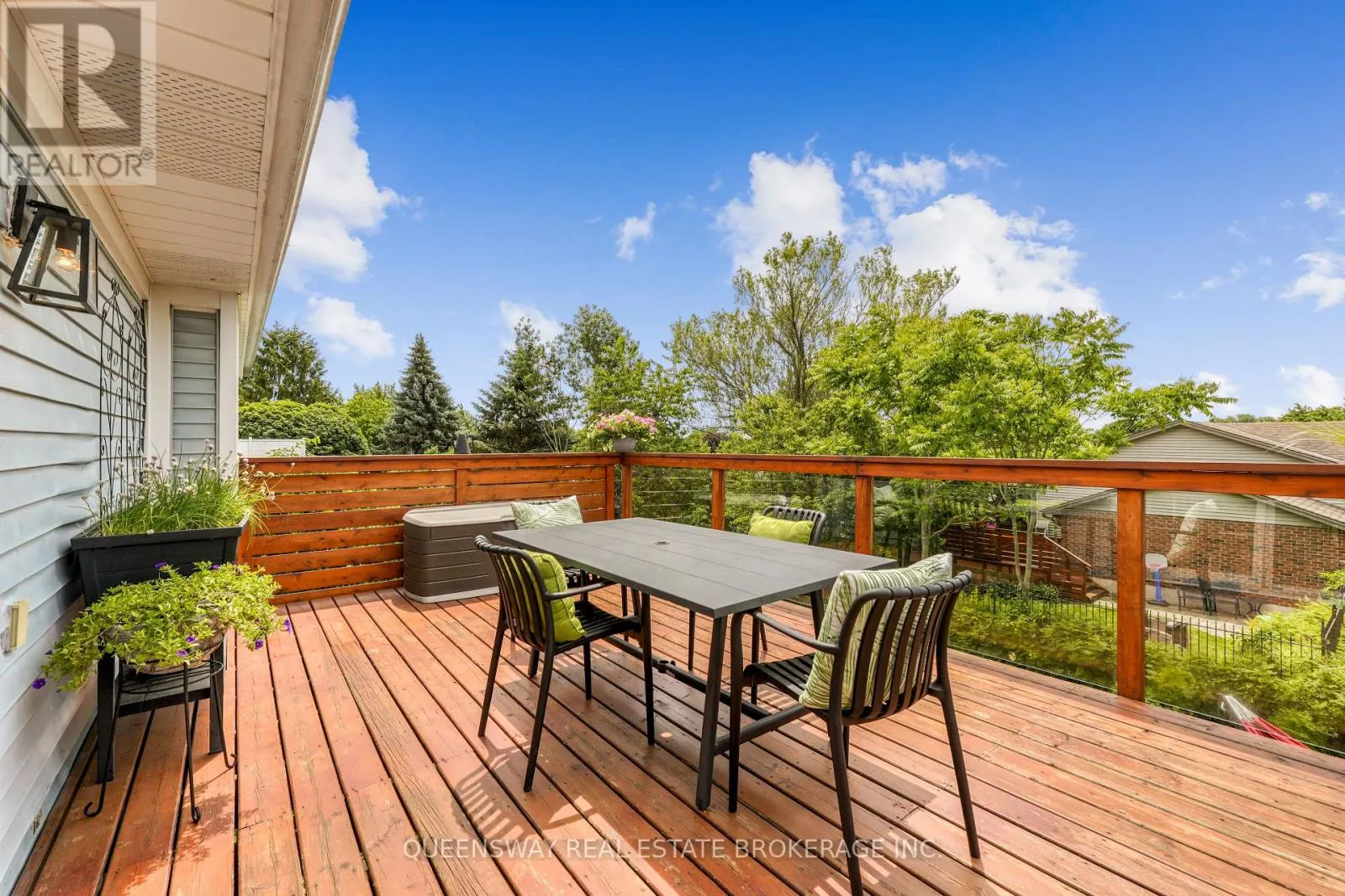 46 GREENWICH DRIVE