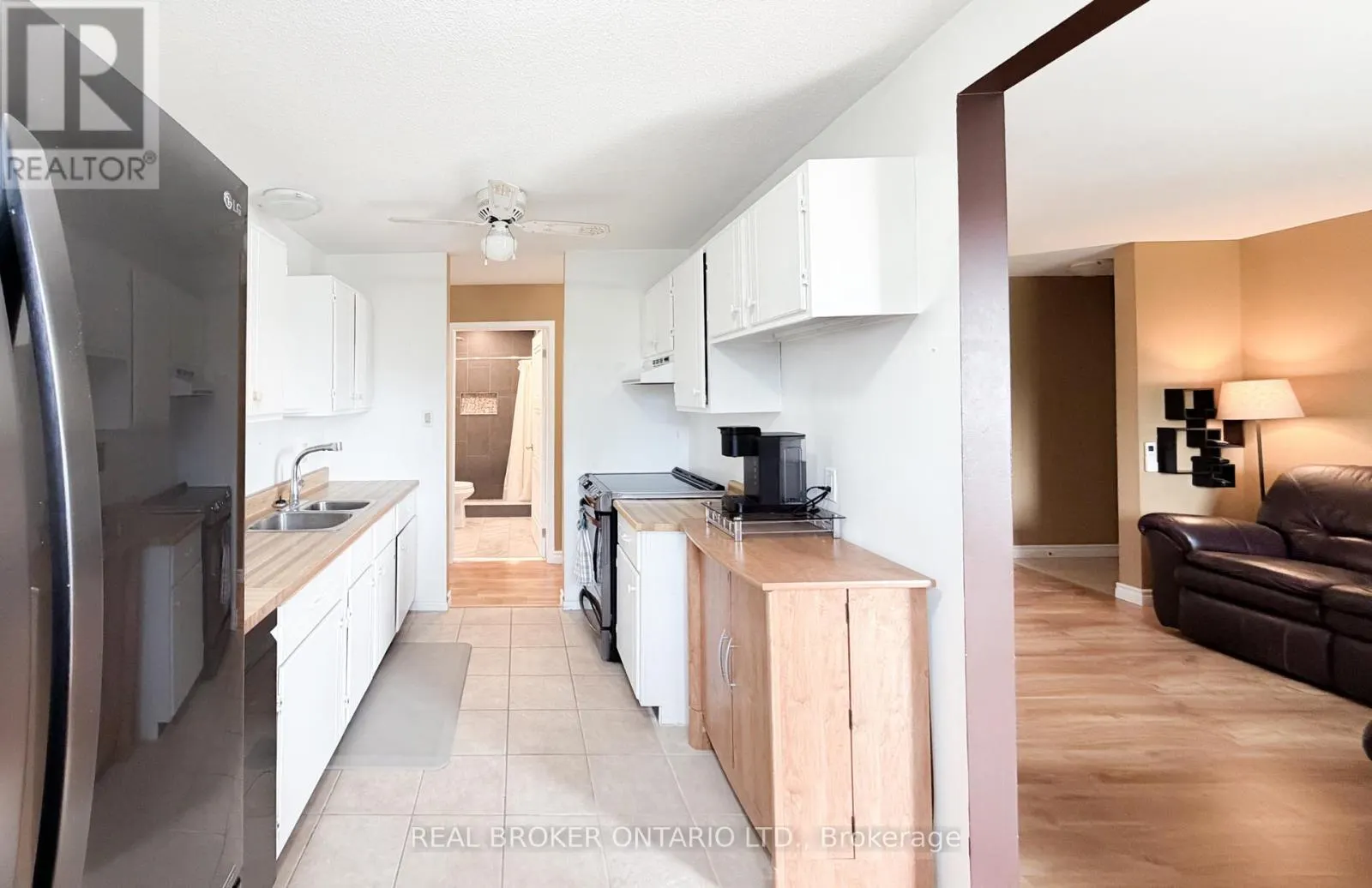 12 - 140 GEORGE STREET W