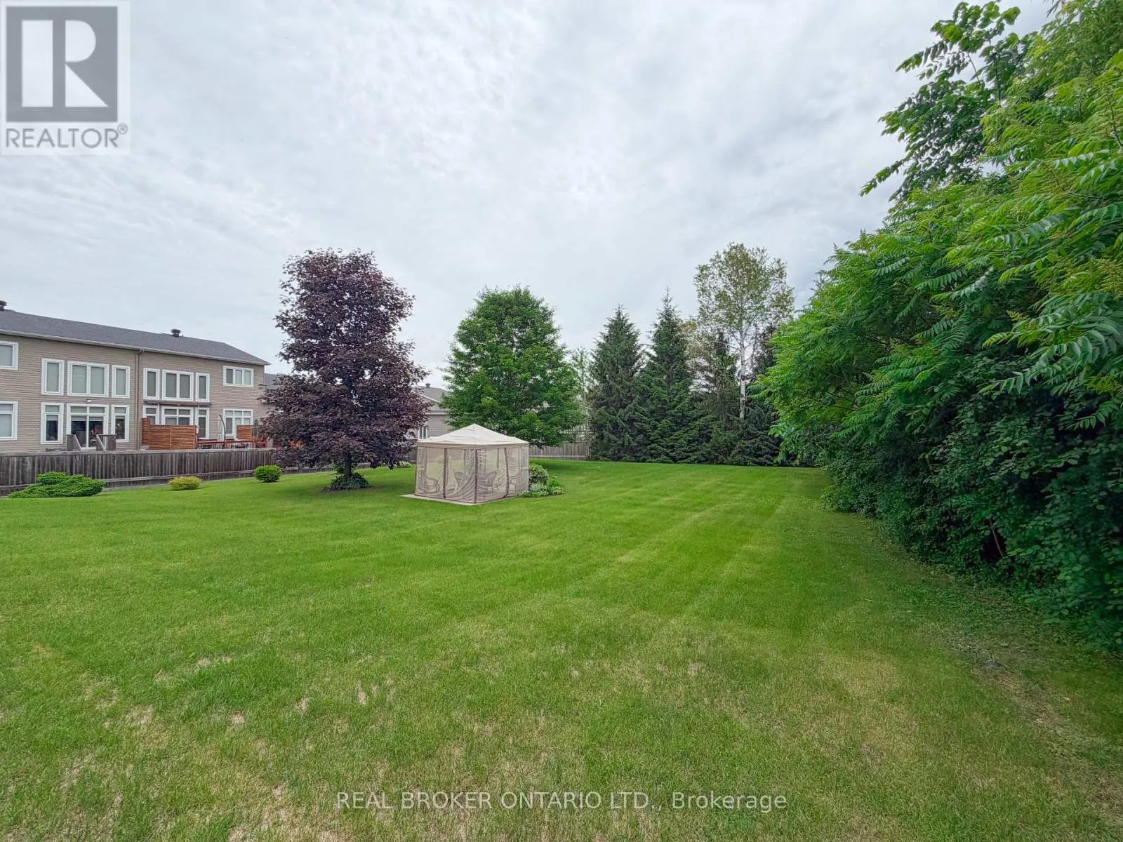 12 - 140 GEORGE STREET W