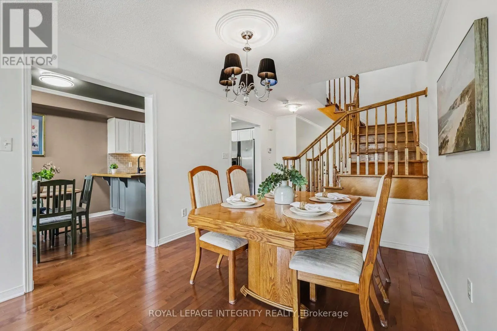 102 HAWKTREE RIDGE