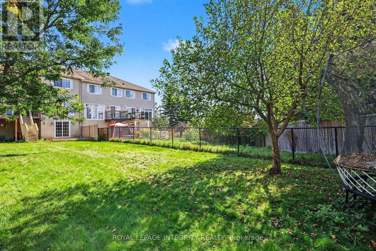 102 HAWKTREE RIDGE