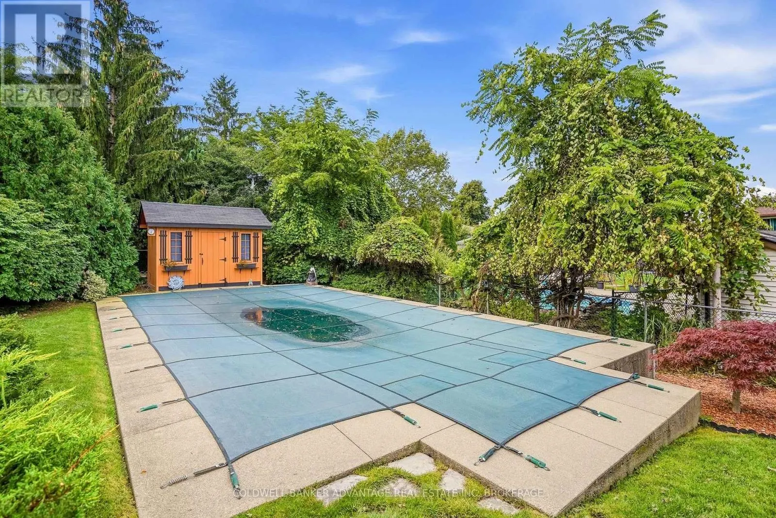 7 LEE CRESCENT