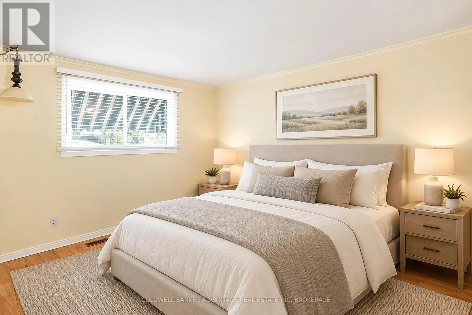 7 LEE CRESCENT