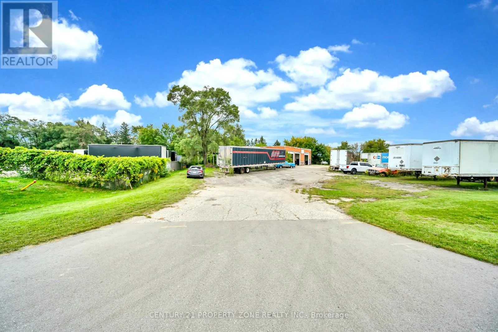 685722 OXFORD COUNTY HWY 2