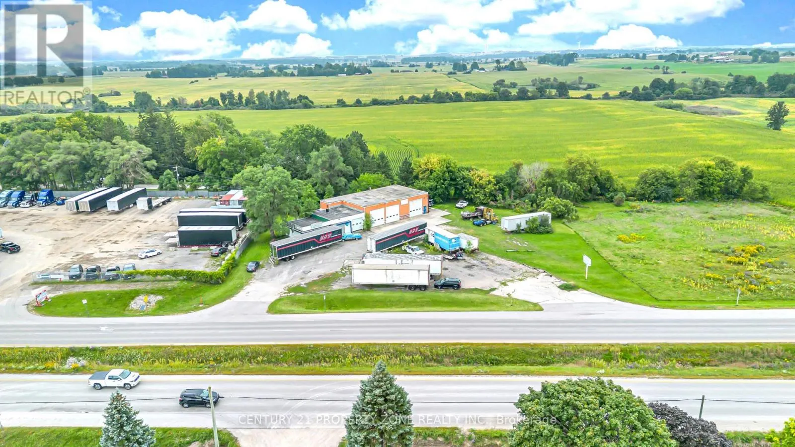 685722 OXFORD COUNTY HWY 2