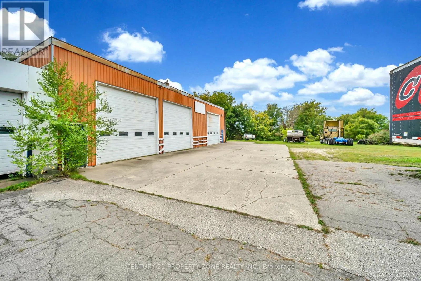685722 OXFORD COUNTY HWY 2