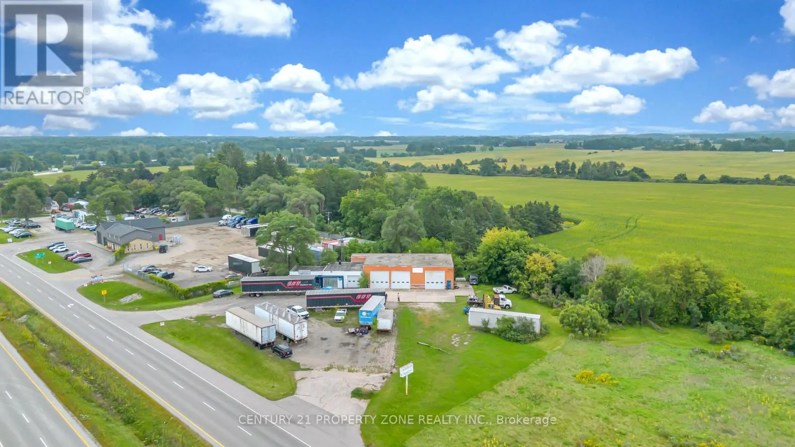 685722 OXFORD COUNTY HWY 2