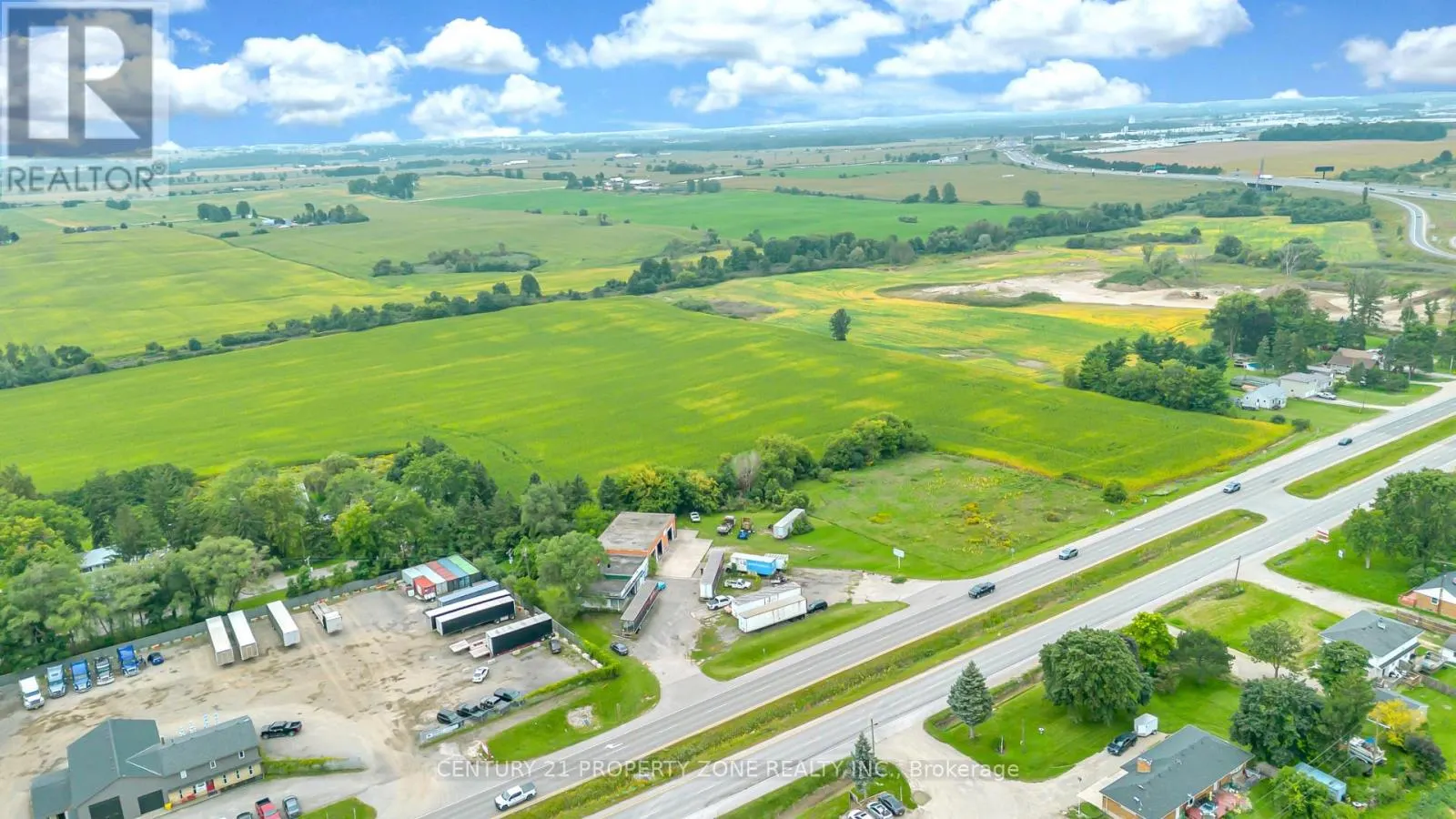 685722 OXFORD COUNTY HWY 2