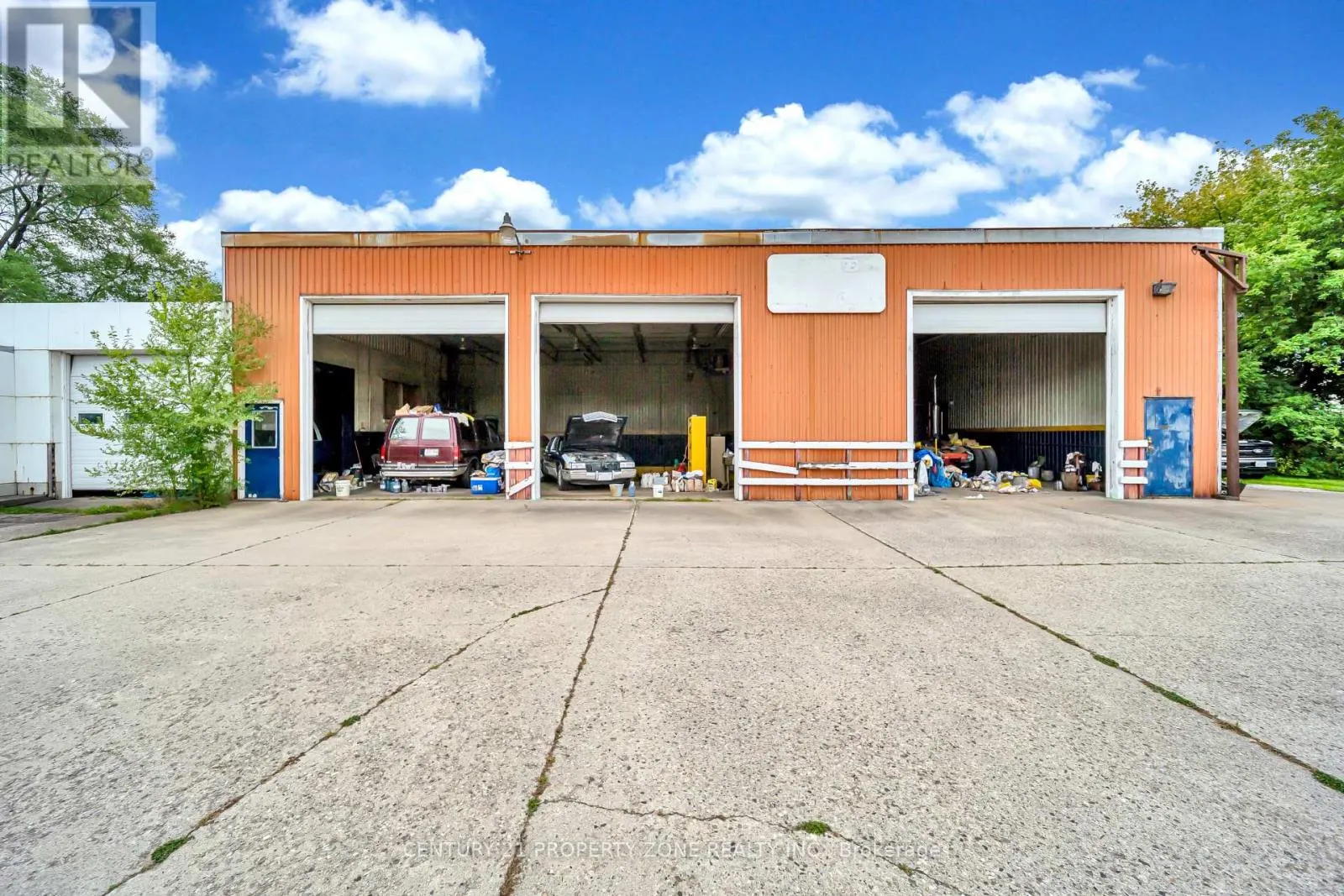 685722 OXFORD COUNTY HWY 2