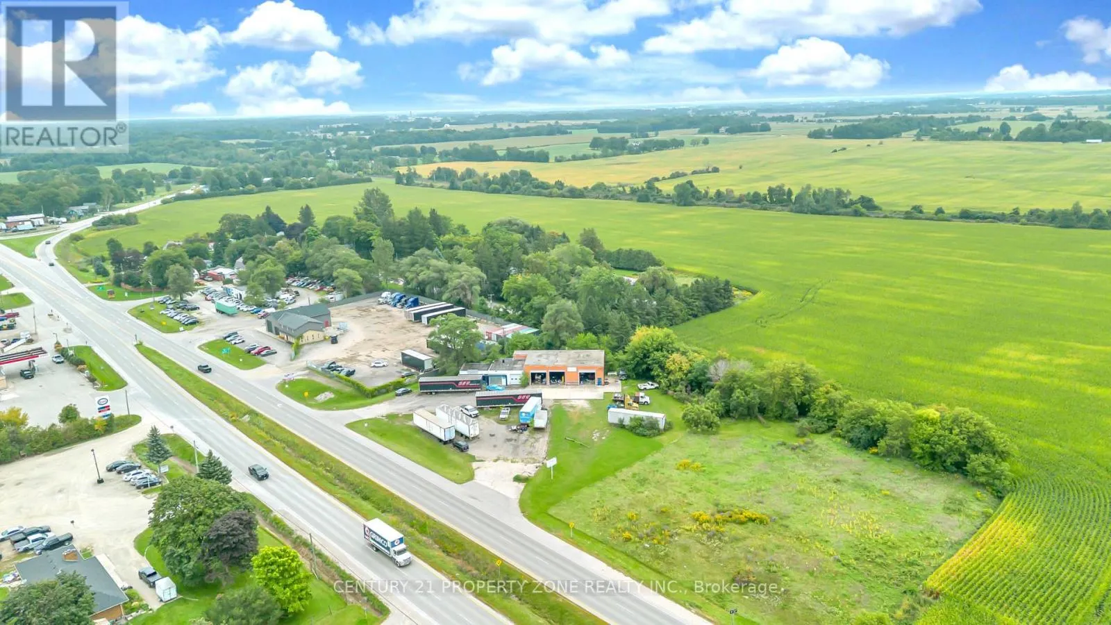685722 OXFORD COUNTY HWY 2