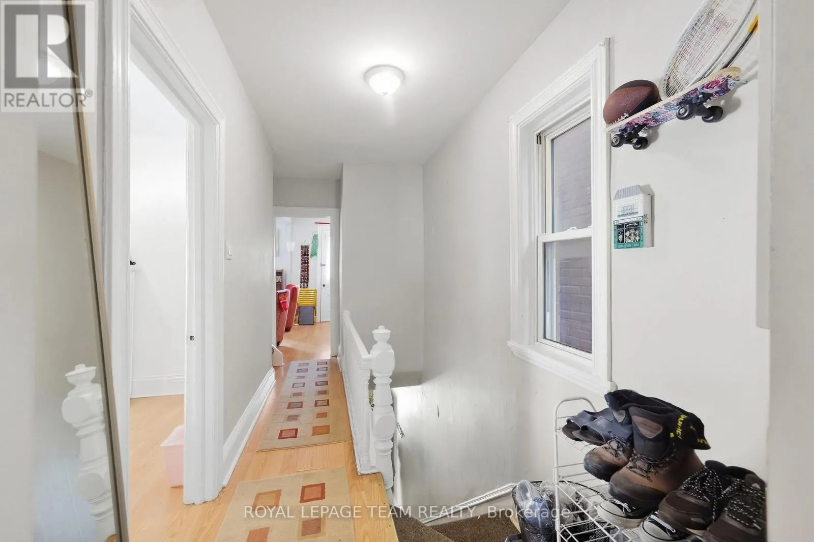 32 MELROSE AVENUE