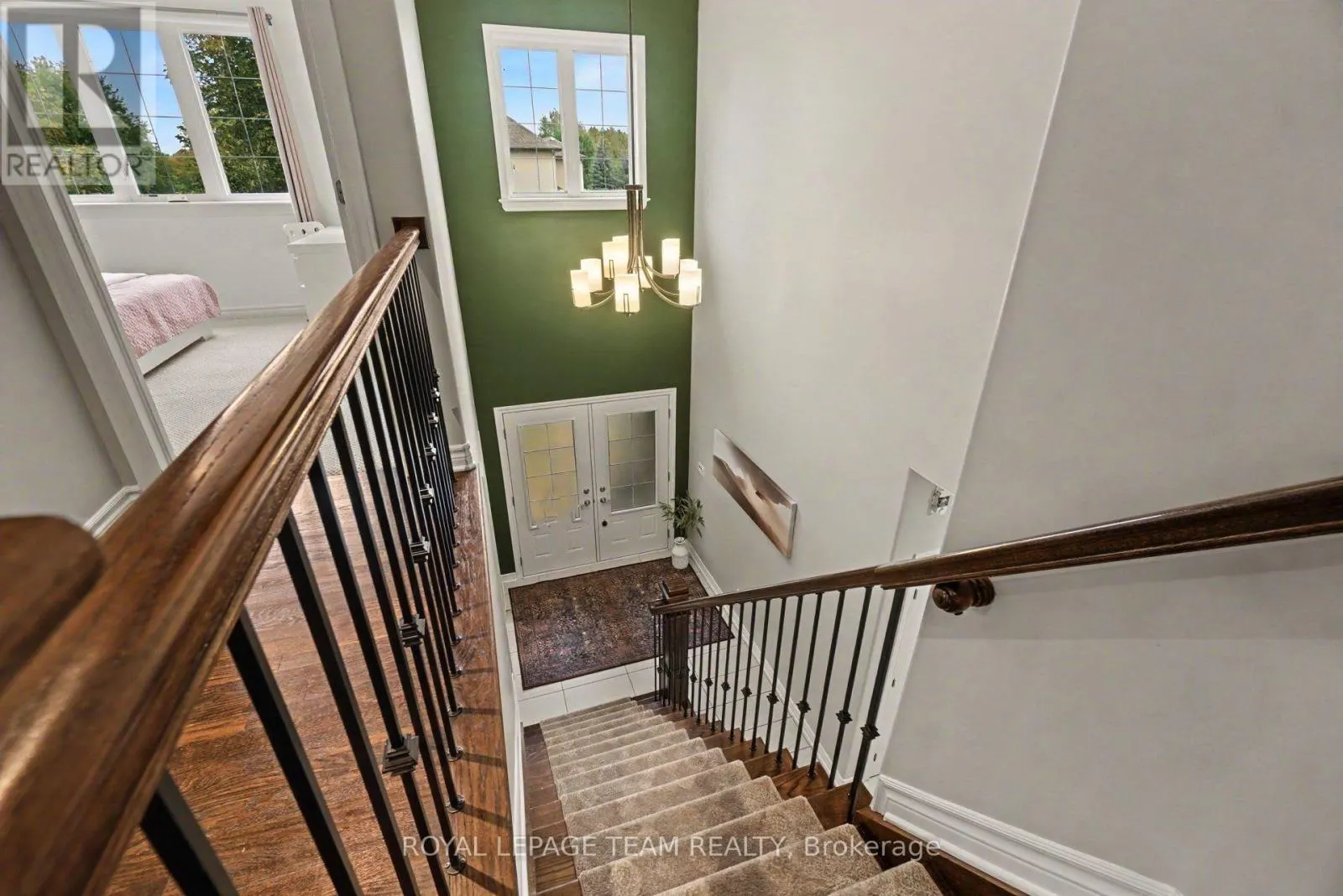 152 WEST RIDGE DRIVE