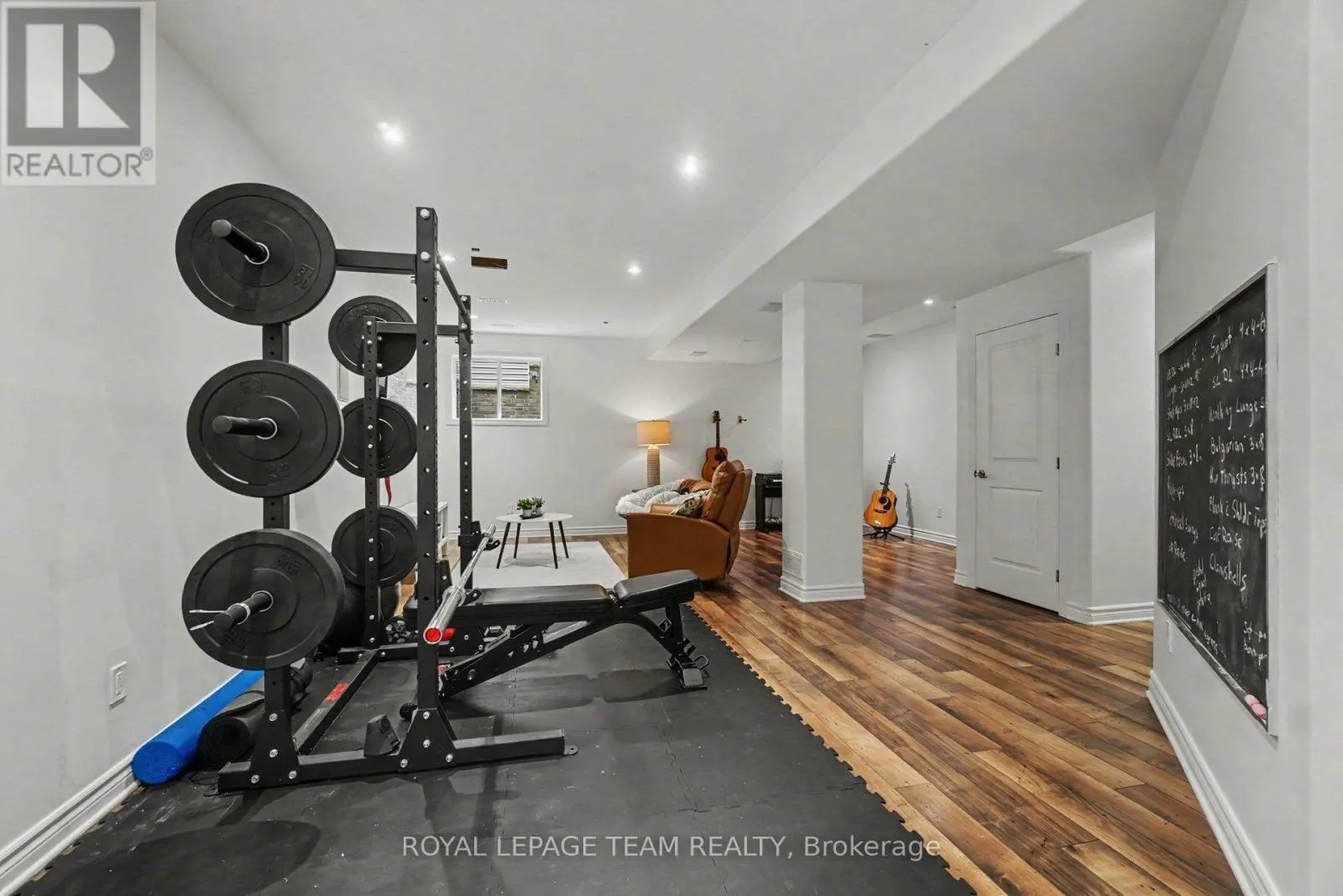 152 WEST RIDGE DRIVE