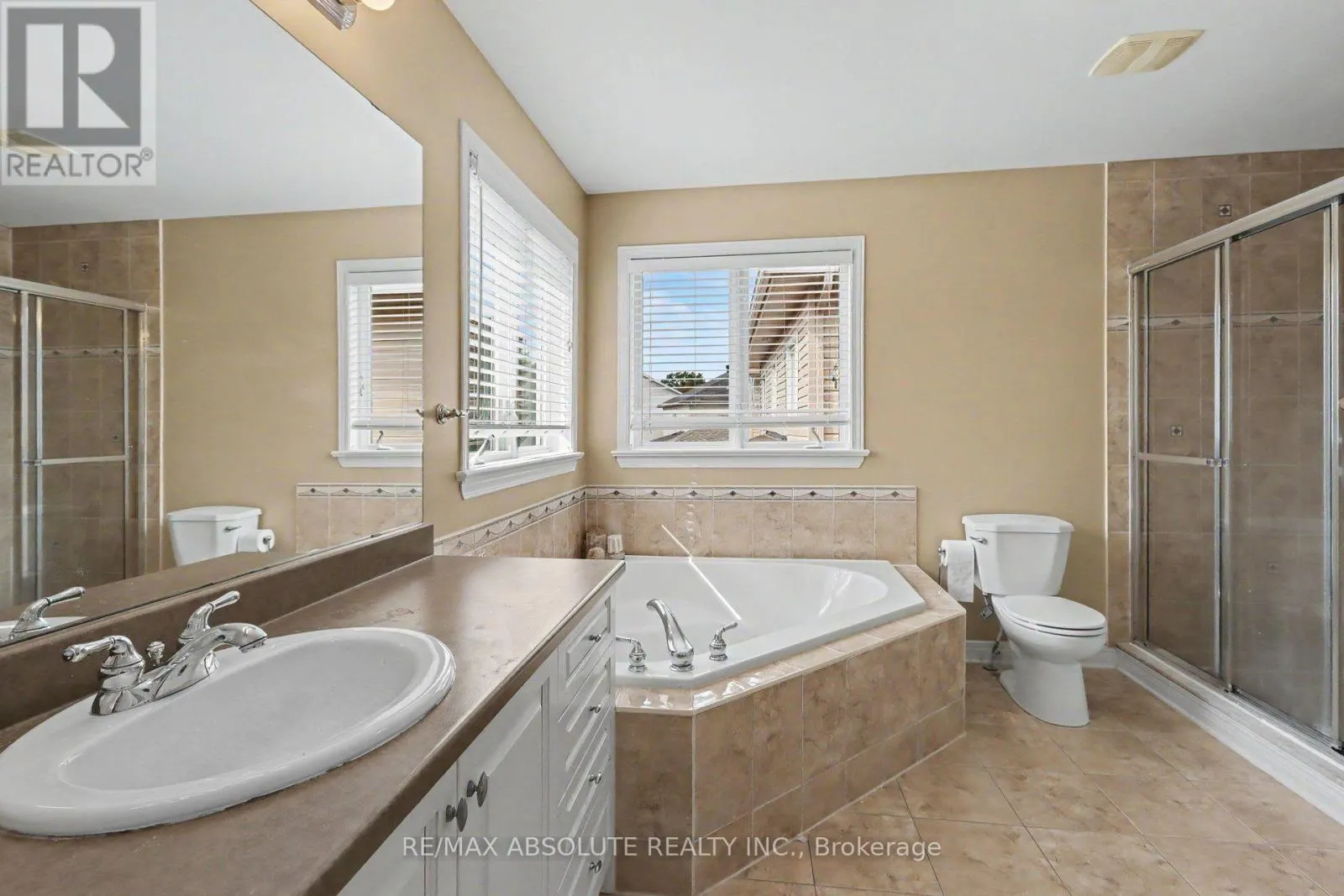 113 SIROCCO CRESCENT