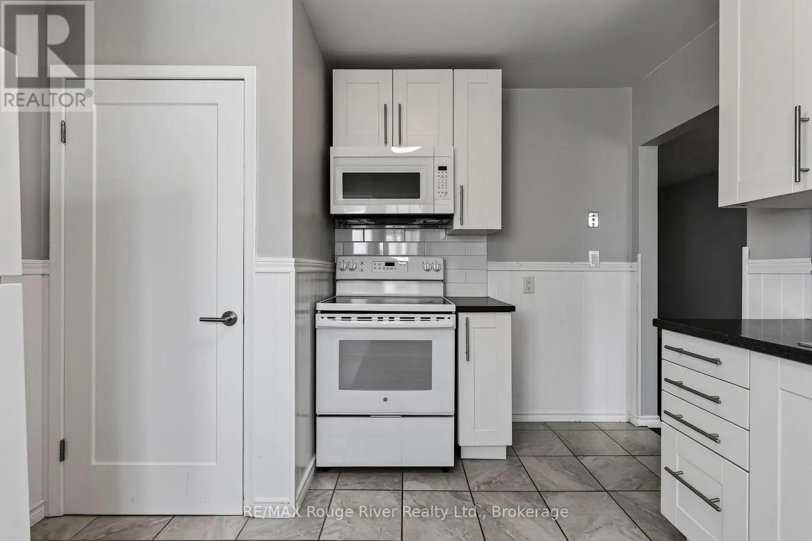 8 - 137 FURNACE STREET #8