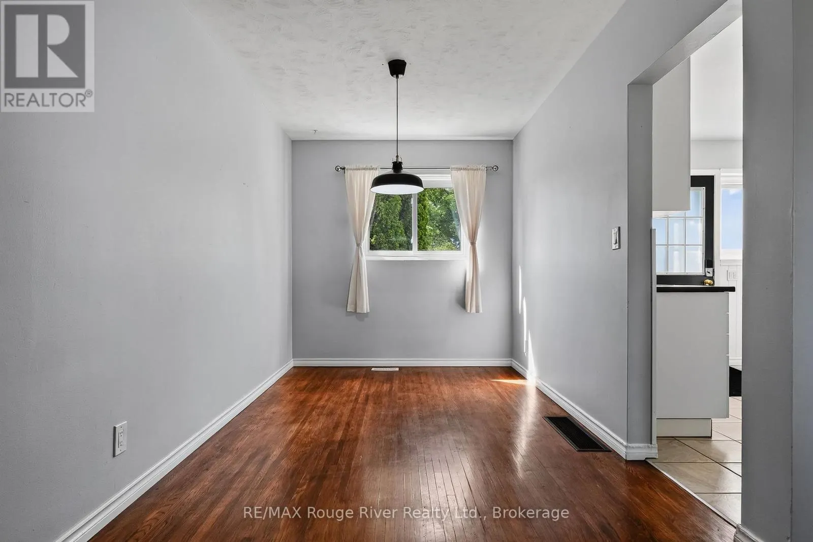 8 - 137 FURNACE STREET #8