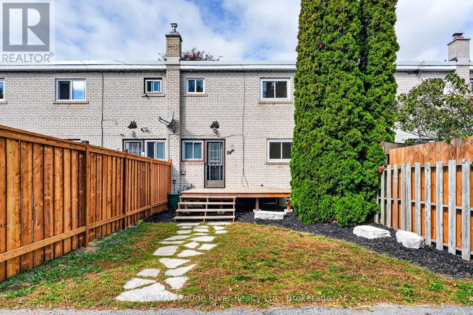 8 - 137 FURNACE STREET #8