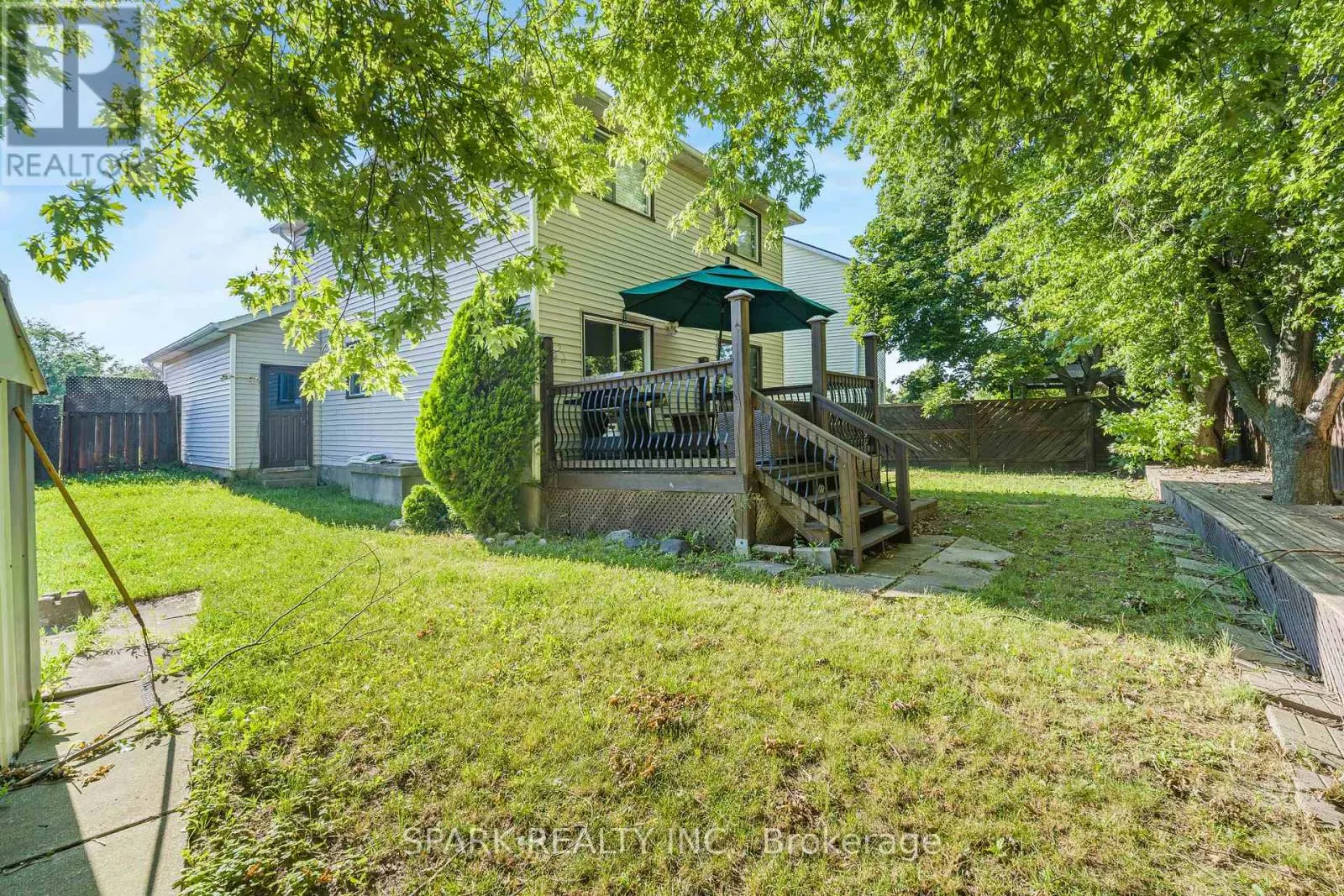 23 RANNIE COURT