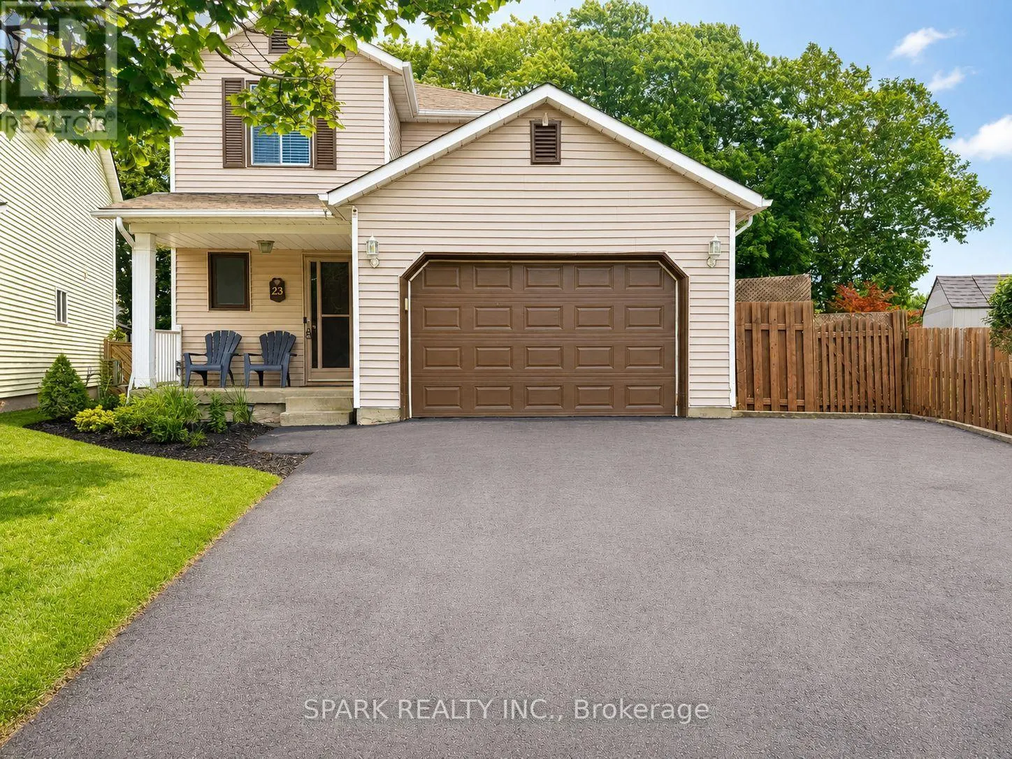 23 RANNIE COURT