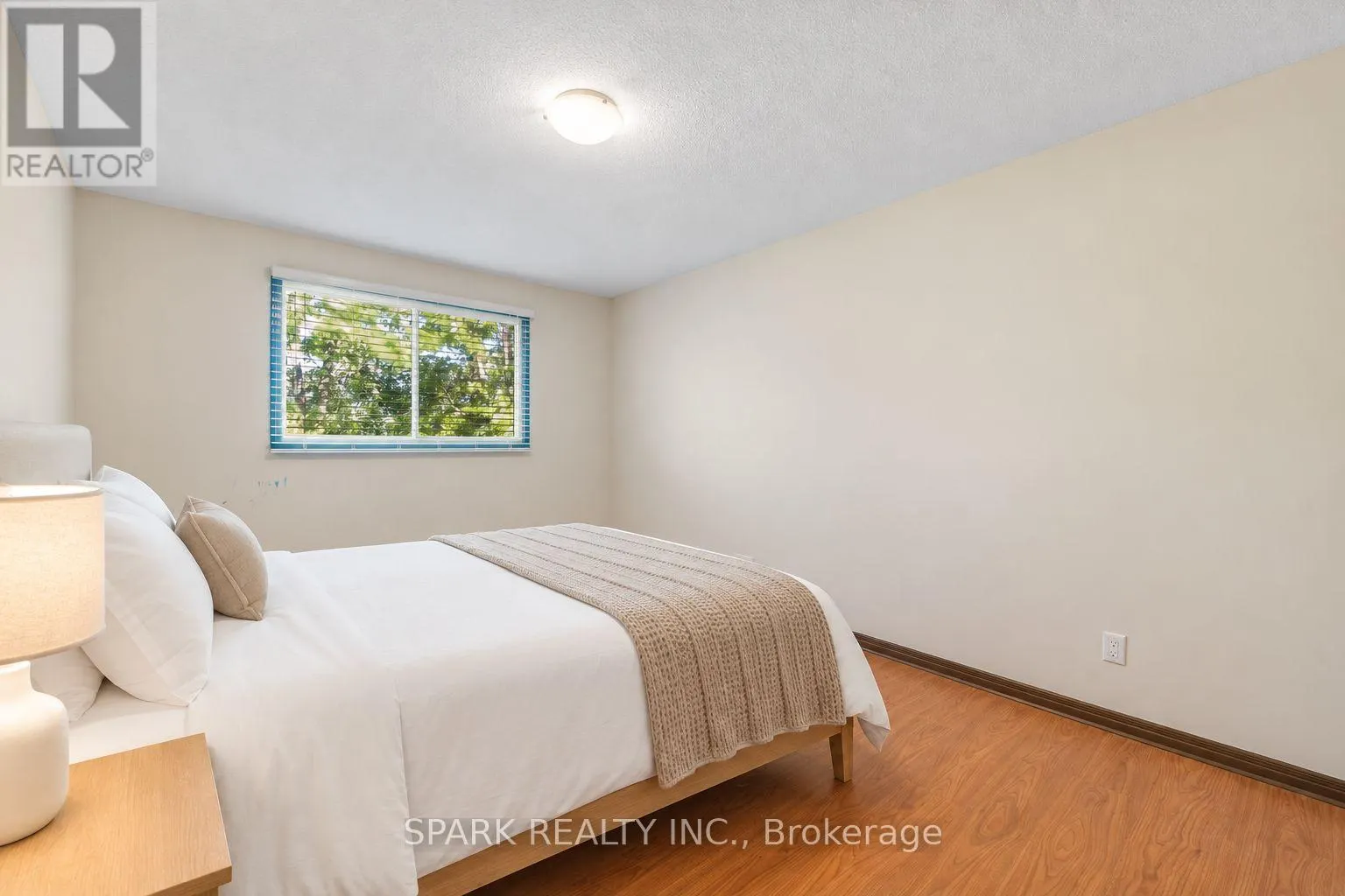 23 RANNIE COURT