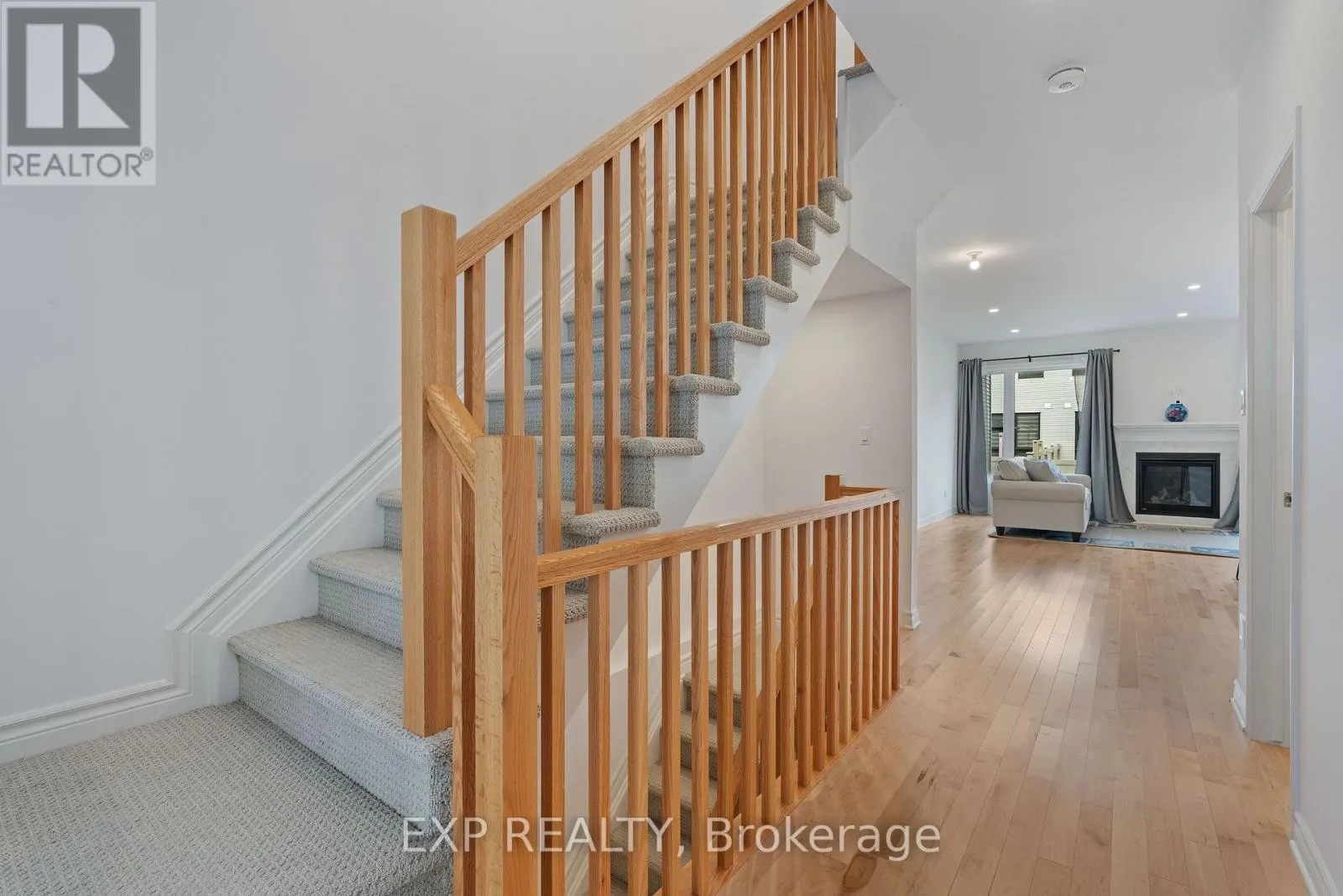 677 CORDELETTE CIRCLE
