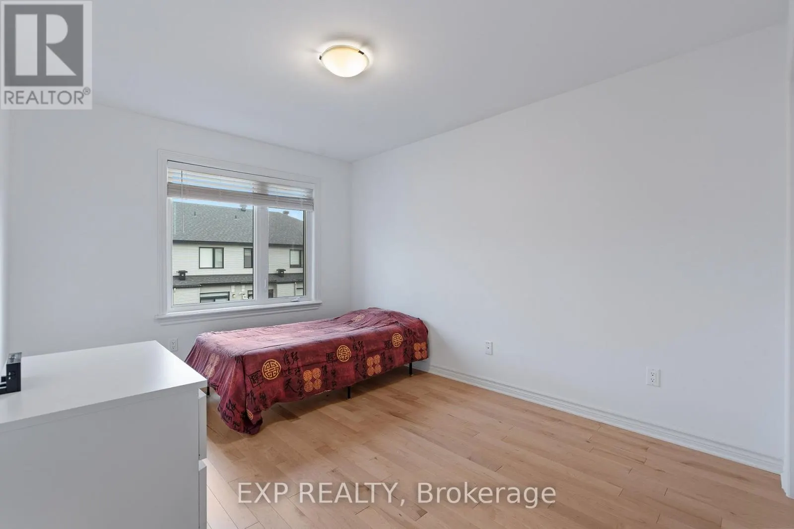 677 CORDELETTE CIRCLE