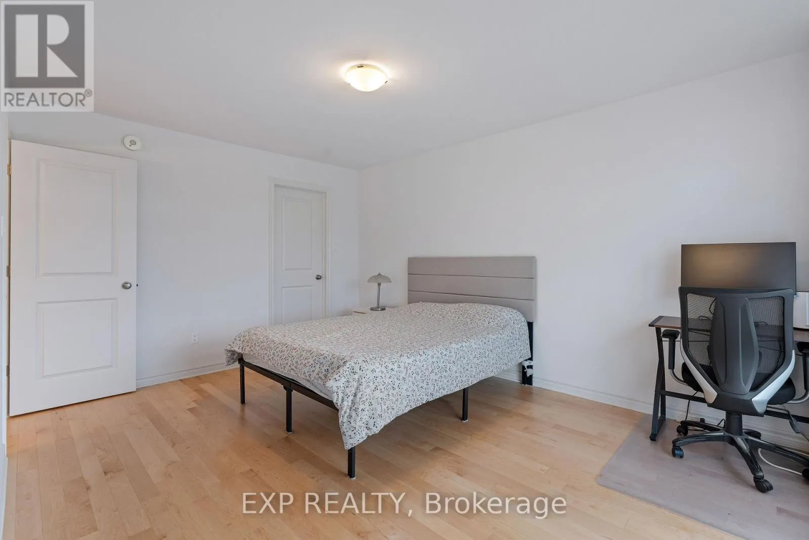 677 CORDELETTE CIRCLE