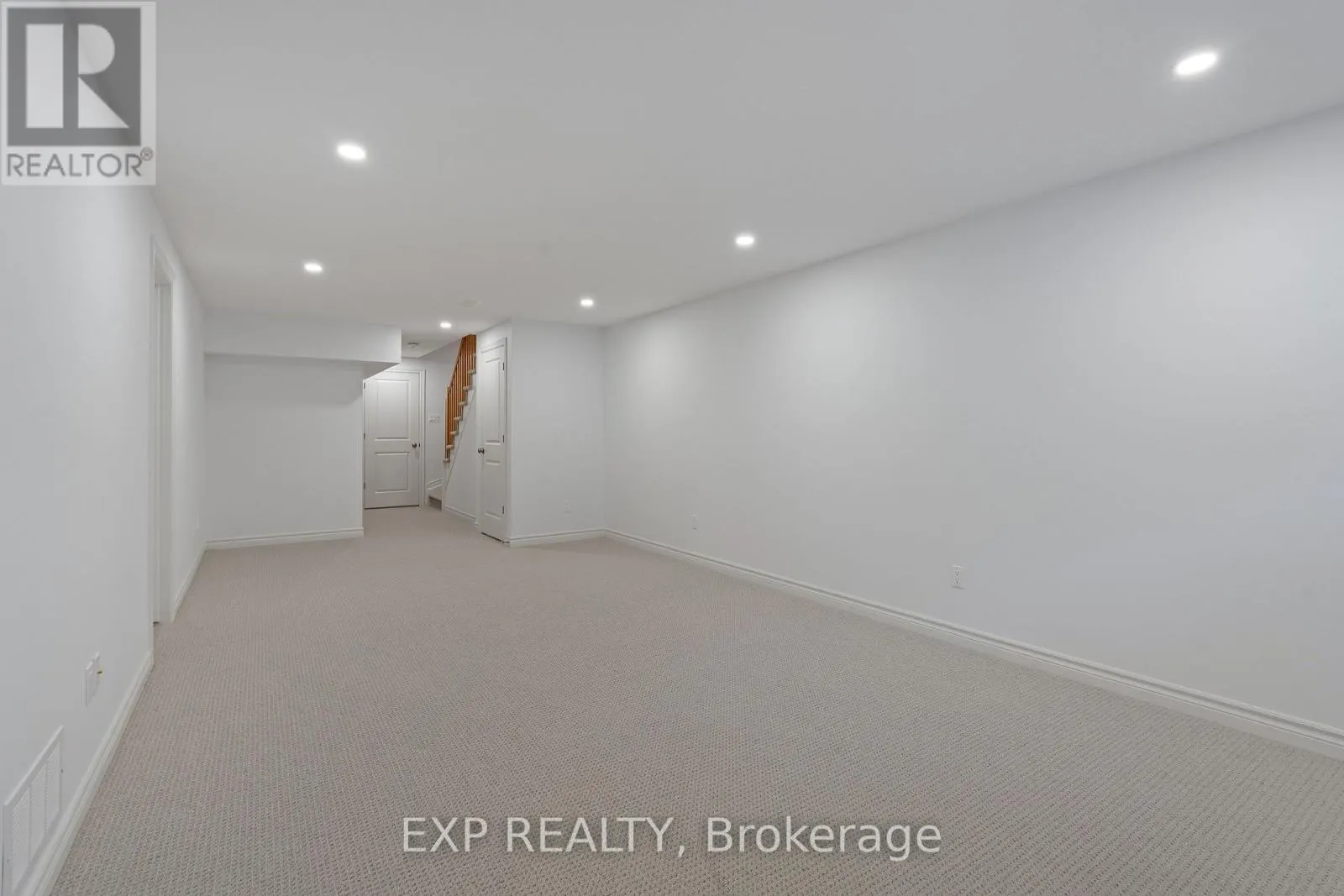 677 CORDELETTE CIRCLE