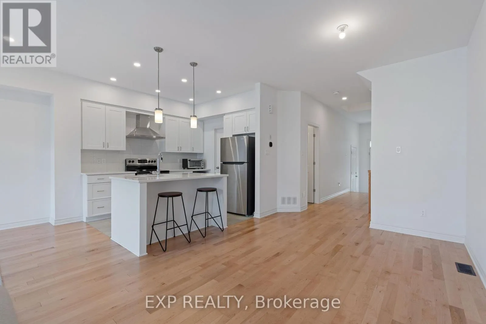 677 CORDELETTE CIRCLE